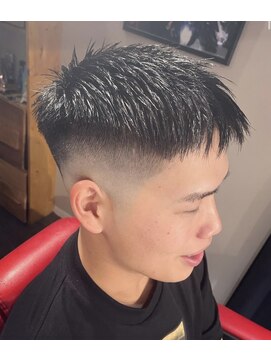 サンアンドマーリィズバーバー 駅前店(SON&MARLEY'S BAR BER) クロップ