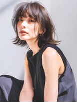 ラベスト キョウト(LOVEST)&nbsp;外はね/ウルフカット/レイヤーカット/くびれヘア