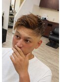 前髪長めアップバングショート