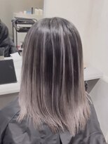 アンダーバーホワイト 広島 並木店(_WHITE)&nbsp;広島バレイヤージュ/ハイライト/ブリーチダブルカラー