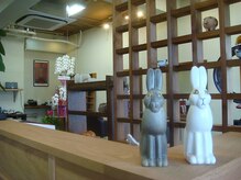 ヘアーサロン ラパン(Lapin)の雰囲気（明るく清潔な店内でお待ちしております。）