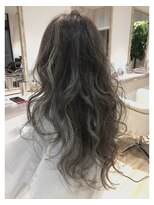 カナロア(KANALOA)&nbsp;KANALOA☆外国人風寒色系ハイライトカラー