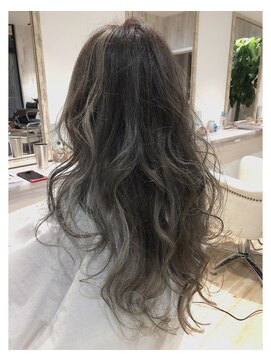 カナロア(KANALOA) KANALOA☆外国人風寒色系ハイライトカラー