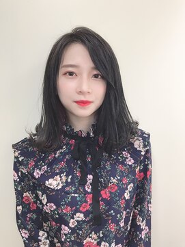 ユーフォリア 新宿通り(Euphoria) 【Euphoria】暗髪でも透ける透明感ミディ