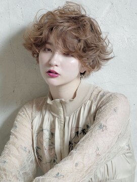 ヘアーアンドメイク エイダ(hair&make eida) ビタミンカラーマッシュショート　神保町