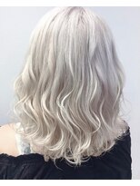 ピヨン 心斎橋(piLLon)&nbsp;ホワイト