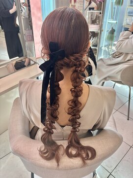 ヘアメイク マリア 福岡天神西通り(hair make MARIA) 大人ツインの編みおろし