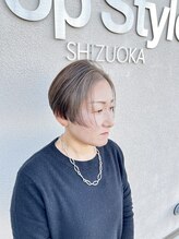 トップスタイル シズオカ(Top Style SHIZUOKA) ショート×白髪ぼかし×美髪
