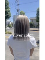 イロ(iro)&nbsp;シルバーカラー