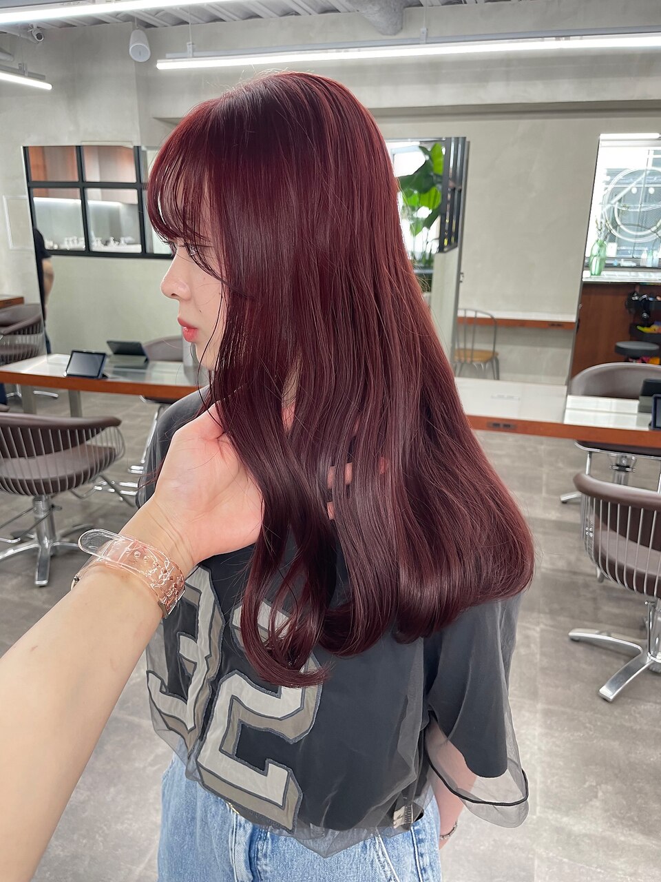 2025年春】チェリーレッドの髪型・ヘアアレンジ｜人気順