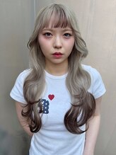ローレンアンドパレード 並木坂店(Lauren&Parade) 裾カラー ミルクティーベージュ 顔周りレイヤー ハイトーン 美髪