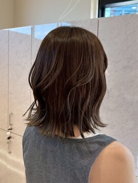 ルーチェココ ブラン(Lu'ce coco blanc) アプリコットオレンジ くびれミディ×ラフウェーブ