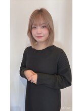 カラーリスト　上條あかね【松本市/ぱっつんボブ/ハイライト/髪質改善/白髪ぼかし】