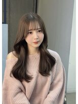 ヌイ 横浜(nui)&nbsp;透明感ベージュ大人ガーリー似合わせレイヤー