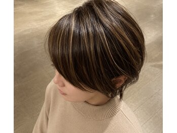 ヘアー ゼーレ(hair Seele)の写真/自然なハイライトと白髪染を組み合わせた大人カラー