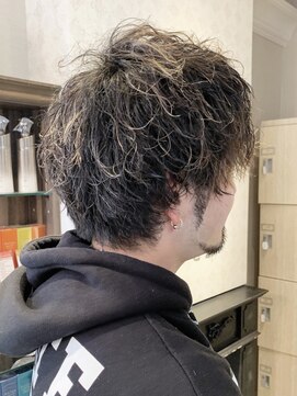 ジアン バイ ミルボン NU茶屋町+(GIEN by milbon) EXILE風メンズおしゃれスパイラルパーマ◎山本みづき