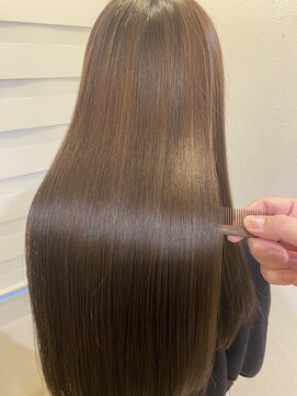 ルヴェール(Le Vert) ツヤツヤ・サラサラ・プルプル　艶髪美髪縮毛矯正