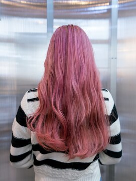 フィッツコア(FITS CORE) 初めましてのお客様をベースを整えてペールピンク