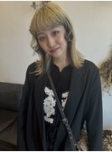ハイトーン×イヤリングブラック