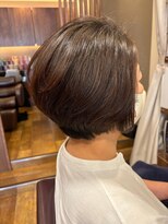 美容室ヒラトヤ 仙北店&nbsp;襟足スッキリ小顔丸みショートボブグレージュカラー30代40代50代