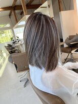 アルーナビューティデザイン グレージュハイライト