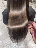 リー ヴィータ 上新庄(Lee Vita)&nbsp;ブリーチ毛に髪質改善でダメージレスへ