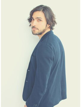 ジジバイワースホワイル(jiji by WORTH WHILE) アッシュブラックウルフマッシュパーマハイライト波巻きショート