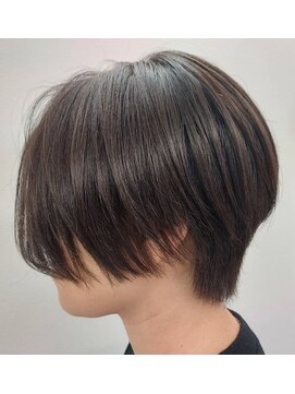 ファイン 滝川店(Fine) 20代30代　ハンサムショート　ヘアドネーション