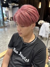 グラフィーサッポロ(Graphy sapporo) 10代 20代 メンズ ハイトーン センターパート 刈り上げ