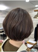 ショートボブ