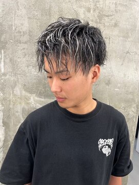 メンズサロン キング 高槻店(Men’s salon K!ng) 波巻きツイストスパイラルパーマ/フェザーパーマ/眉毛/メンズ