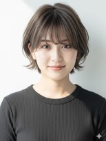 ヴィスト バイ レボ(VIST by REVO)&nbsp;ショートボブくびレイヤー外ハネボブ耳かけショート前髪あり