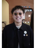 エディ(Edy)&nbsp;スパイキーショート刈り上げニュアンスパーマメンズ眉毛カット