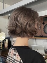 アンプラグド(unplugged) 赤み消しブリーチありダブルカラー透明感グレージュ