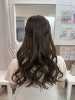 ホワイト(White)&nbsp;ねじりハーフツイン