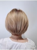 ショートボブ・ベージュ