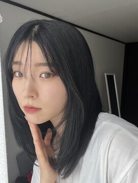ルイス(L'wis) 暗いのに透明感！？オリジナル配合で作るブルーブラック！