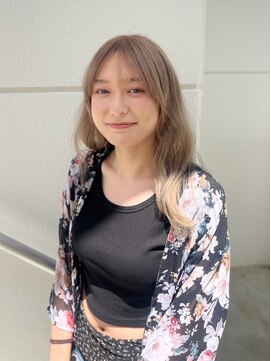 シュシュ 宜野湾店(chou chou) カール/セミディ/シアーカラー/姫カット浦添宜野湾