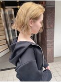 海外ヘア ハイトーンかきあげボブ プラチナブロンド t520