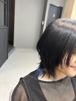 ドットエフ(.f)&nbsp;ウルフカット/ブリーチ2回/ブルー