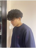 黒髪メンズ波巻きパーマ