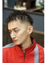 バーバーショップノア(BARBERSHOP NOR)&nbsp;ツイストパーマ×フェードスタイル