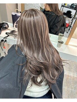 ブレンド 渋谷(BLend) 黒髪ボブルフネビージュ小顔ワンレンスペインカール