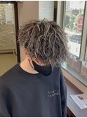 ホワイトメッシュ×ツイストスパイラルパーマ