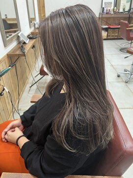 ノーム 横浜(NORM) コントラストハイライト