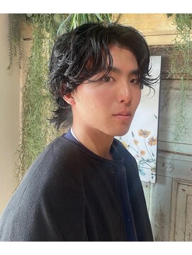 ココロヘアー ウィル 半田山店(Cocolo hair Will) センターパート × 無造作ウェーブ