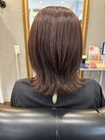 リーク(LEEK)&nbsp;秋カラーで楽しむ外ハネミディアム