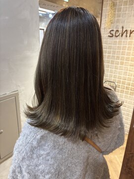 シュリット(schritt) ブリーチハイライト×グレーベージュ透明感カラー渋谷mutsuki