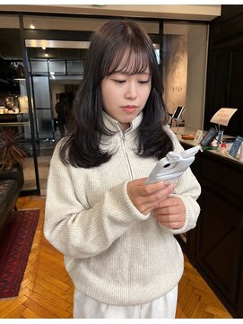 モカグレージュ×小顔レイヤー▽福永