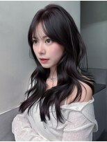 アイティーバイアルバム 下北沢店(IT by ALBUM) ロング黒髪前髪カット顔周りレイヤー韓国ヘア_F21312